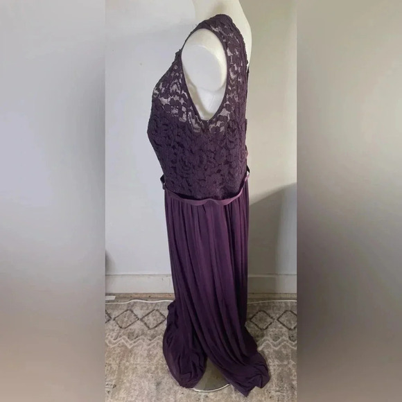 Plum Bridesmaids Purple Dress w/ Lace Bodice David’s Bridal Plus Size 20 EUC 074 - Picture 13 of 13